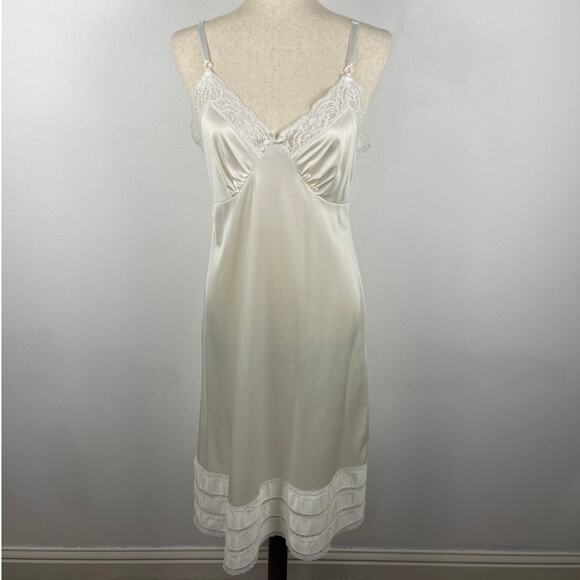 Vintage Adonna Full Slip White Nylon Lace Trim Women's 38 Medium Lingerie Dress - Picture 1 of 10